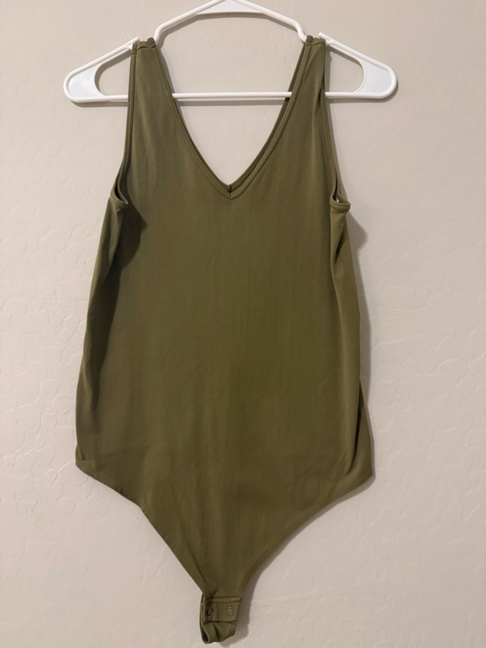 SO Olive Green Sleeveless Bodysuit V Neck Snap Closure - Women’s L
